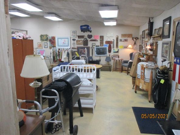 54 E Hwy 54, Hermitage, MO 65668